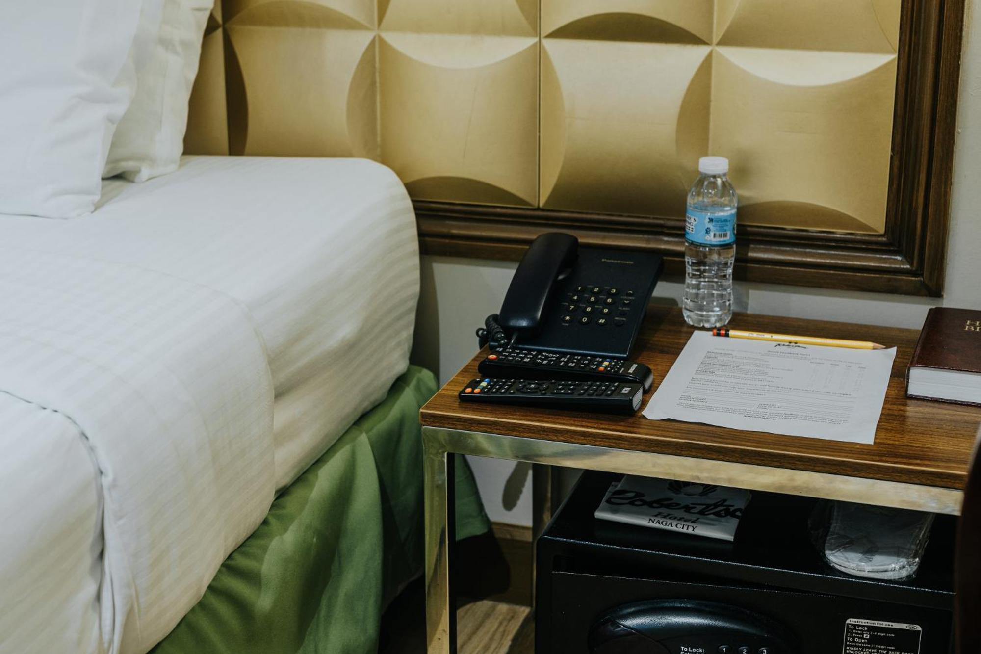 Robertson Hotel Naga  Zewnętrze zdjęcie