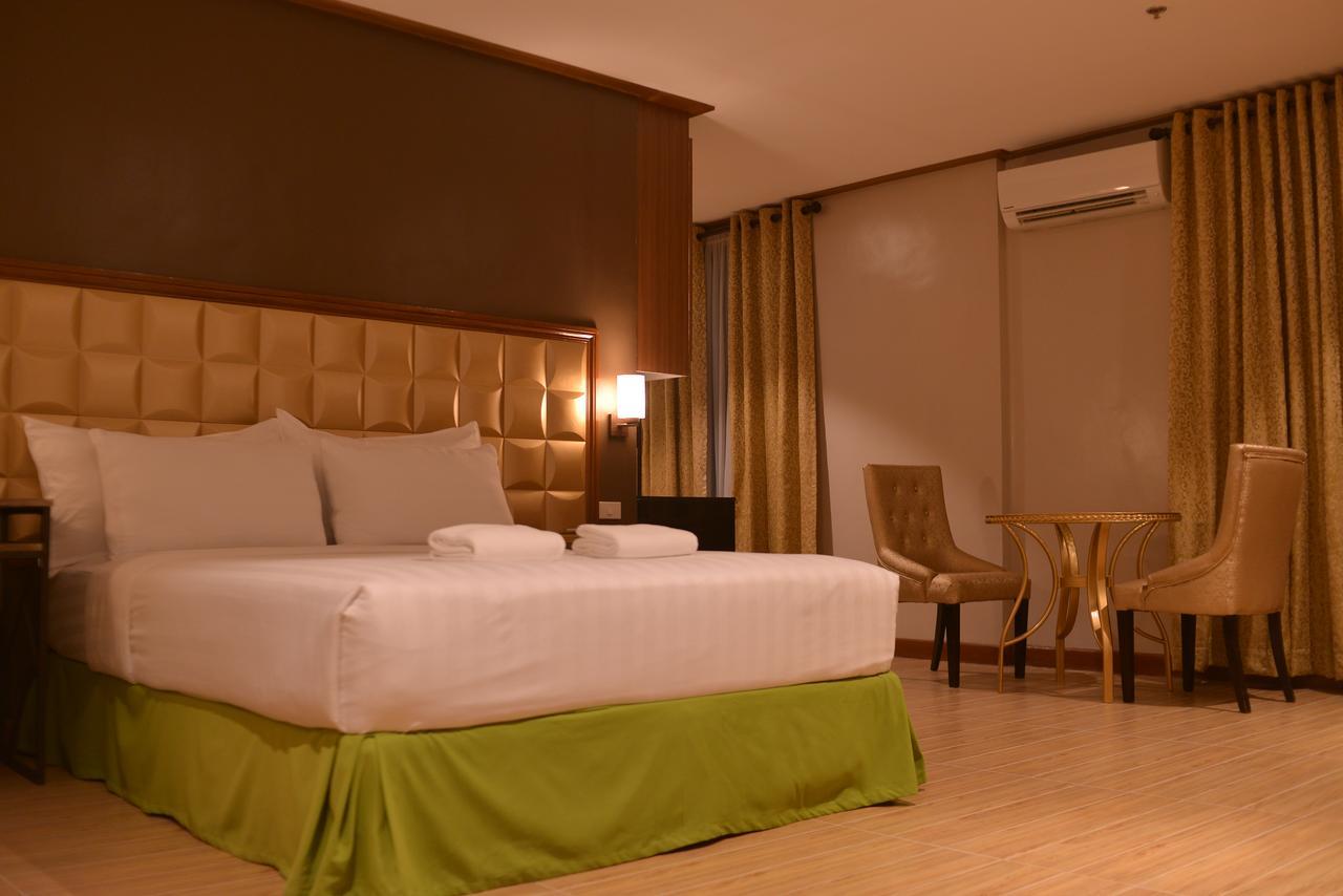 Robertson Hotel Naga  Zewnętrze zdjęcie