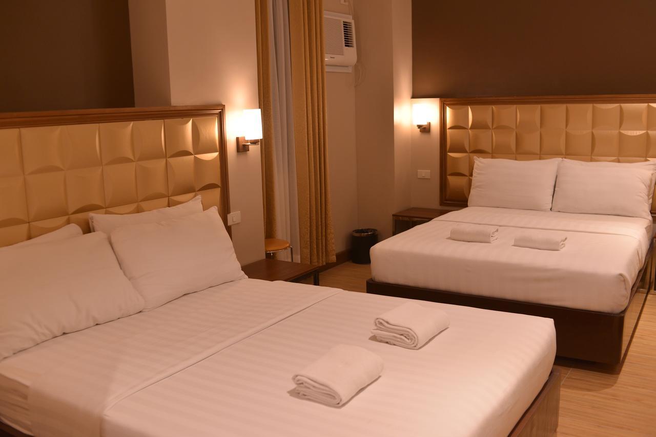 Robertson Hotel Naga  Zewnętrze zdjęcie
