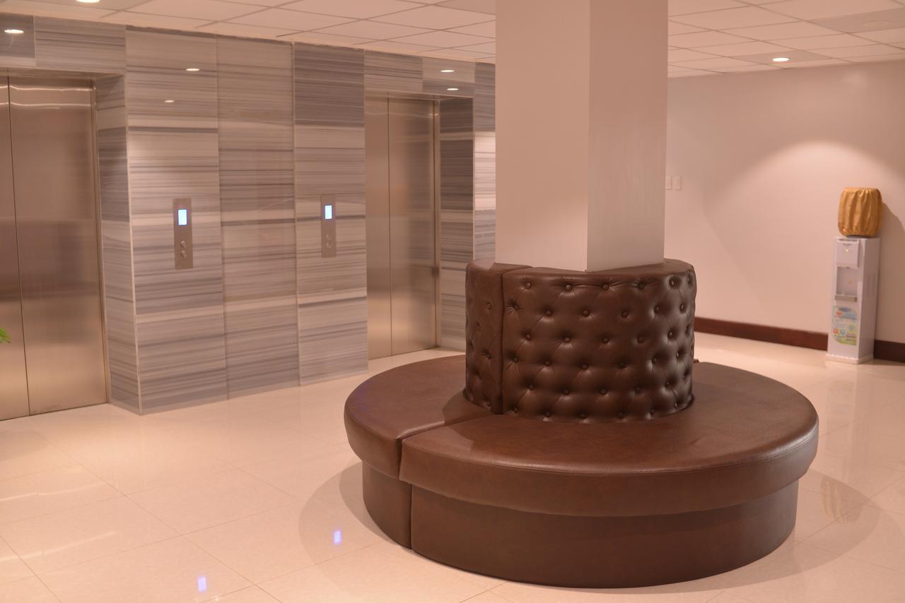 Robertson Hotel Naga  Zewnętrze zdjęcie